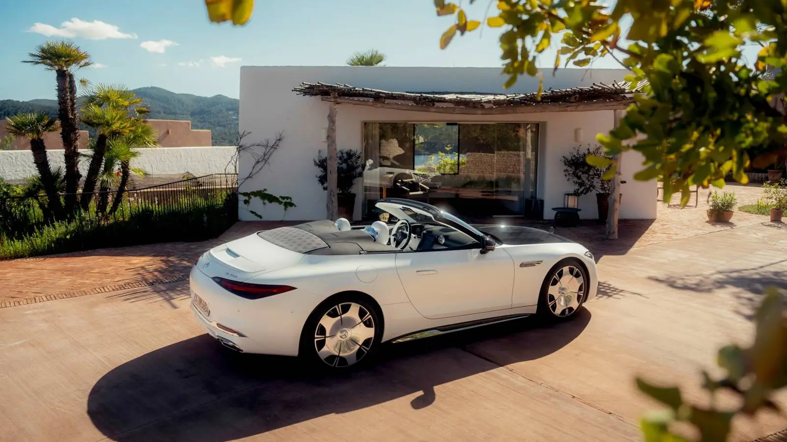 Mercedes-Maybach SL 680