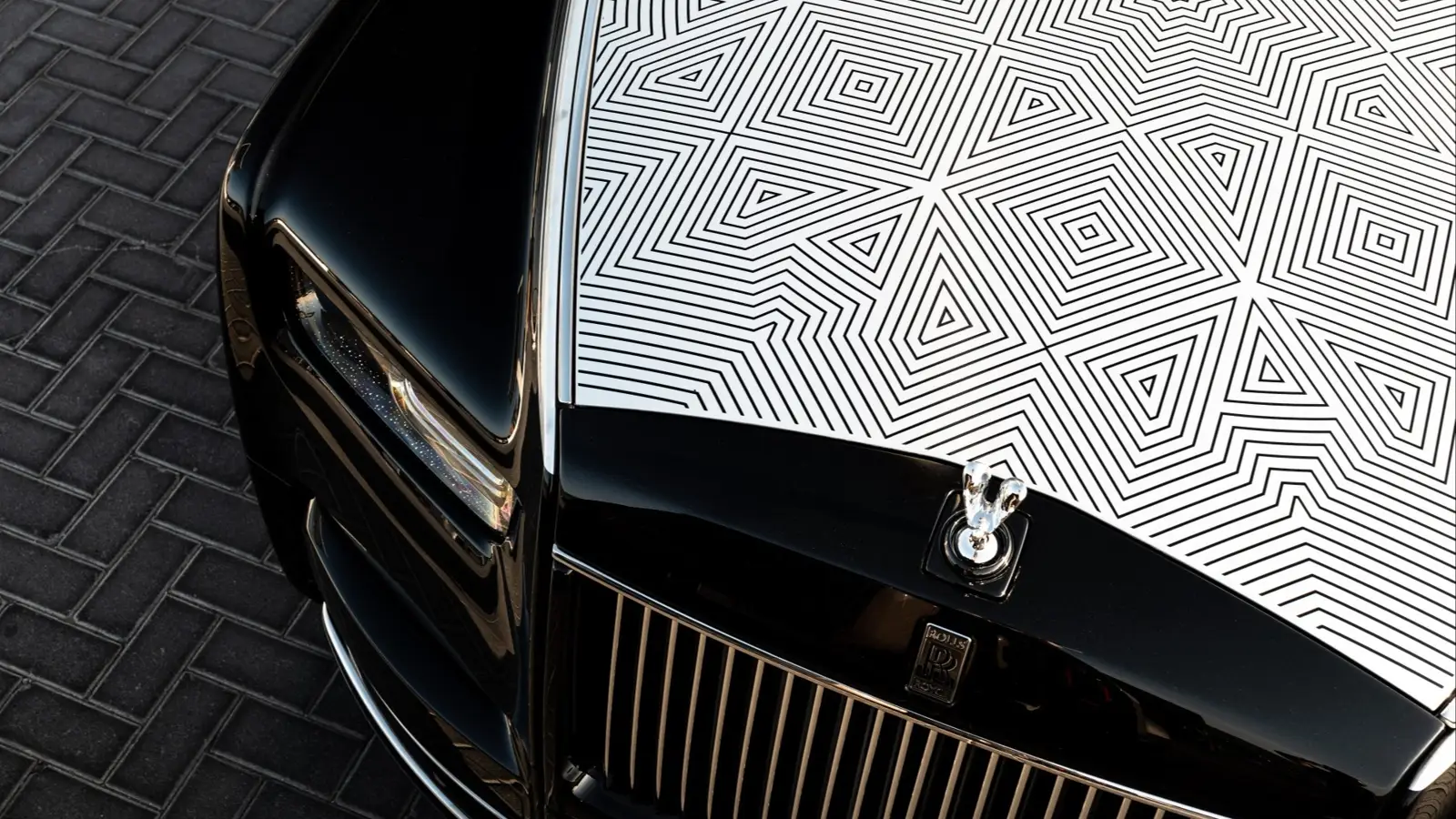 ROLLS-ROYCE PHANTOM ARABESQUE