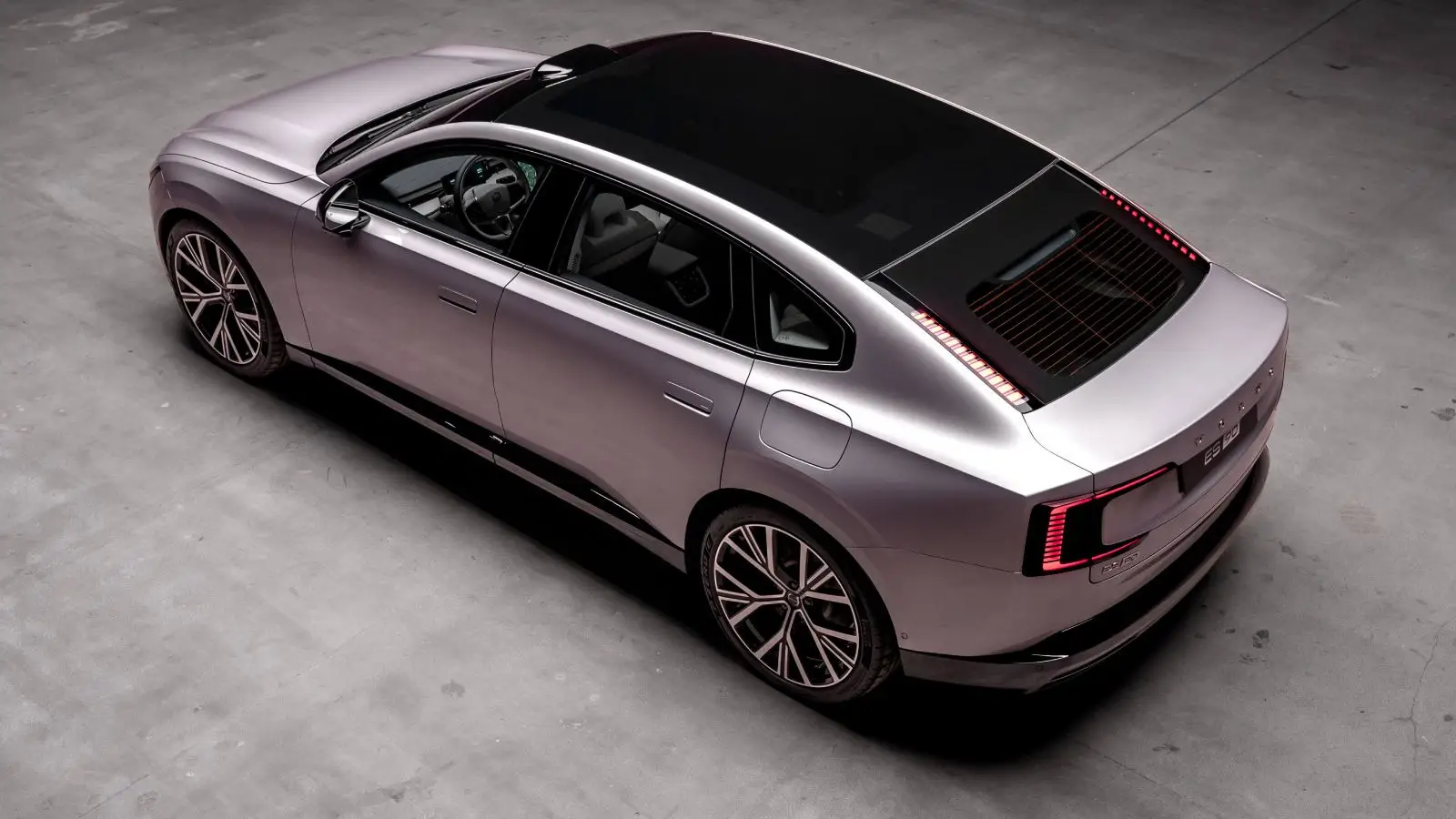 Volvo ES90