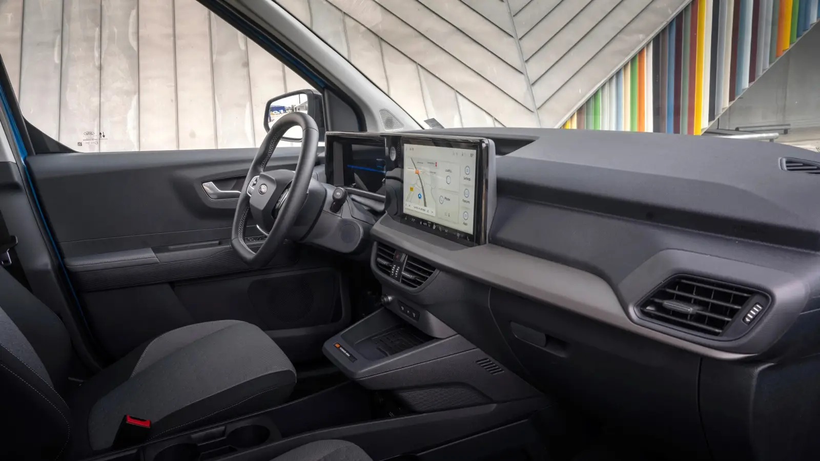 Ford E-Transit Courier