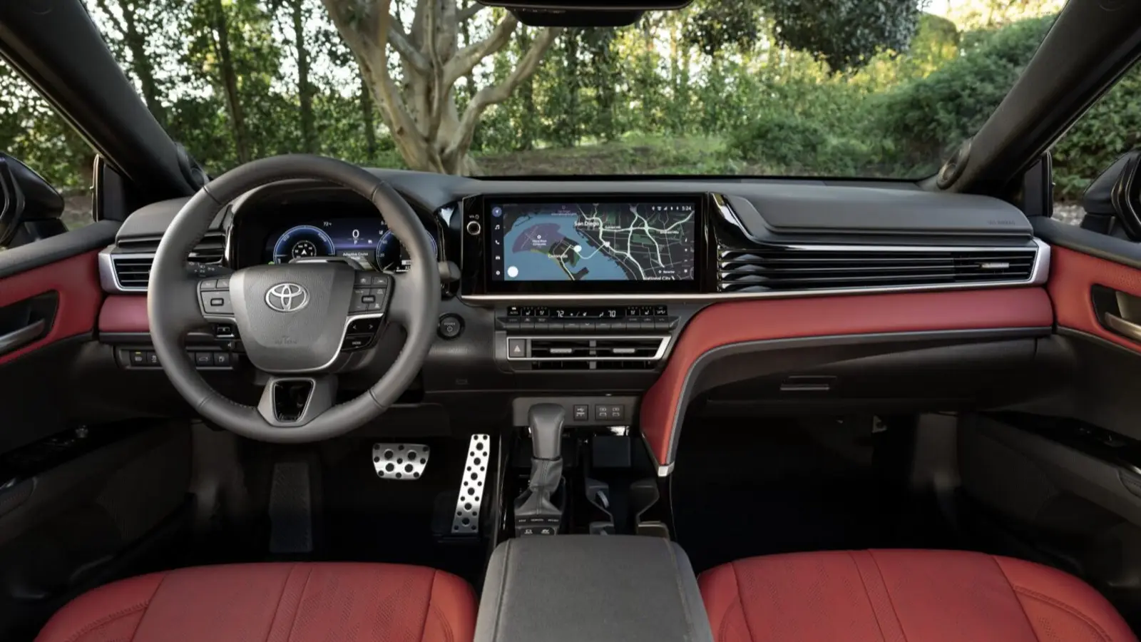 Toyota Camry 2025
