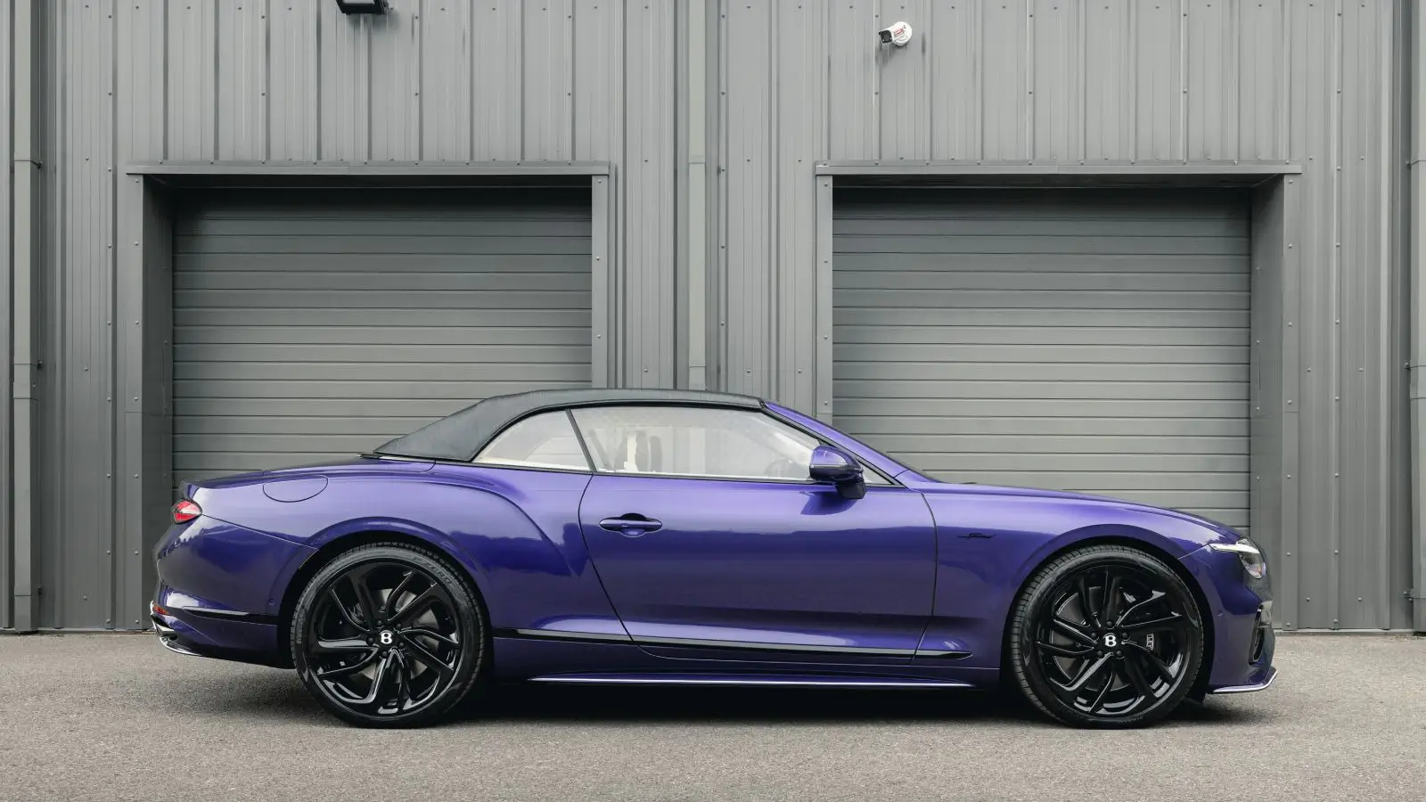 Bentley Continental GTC Speed.