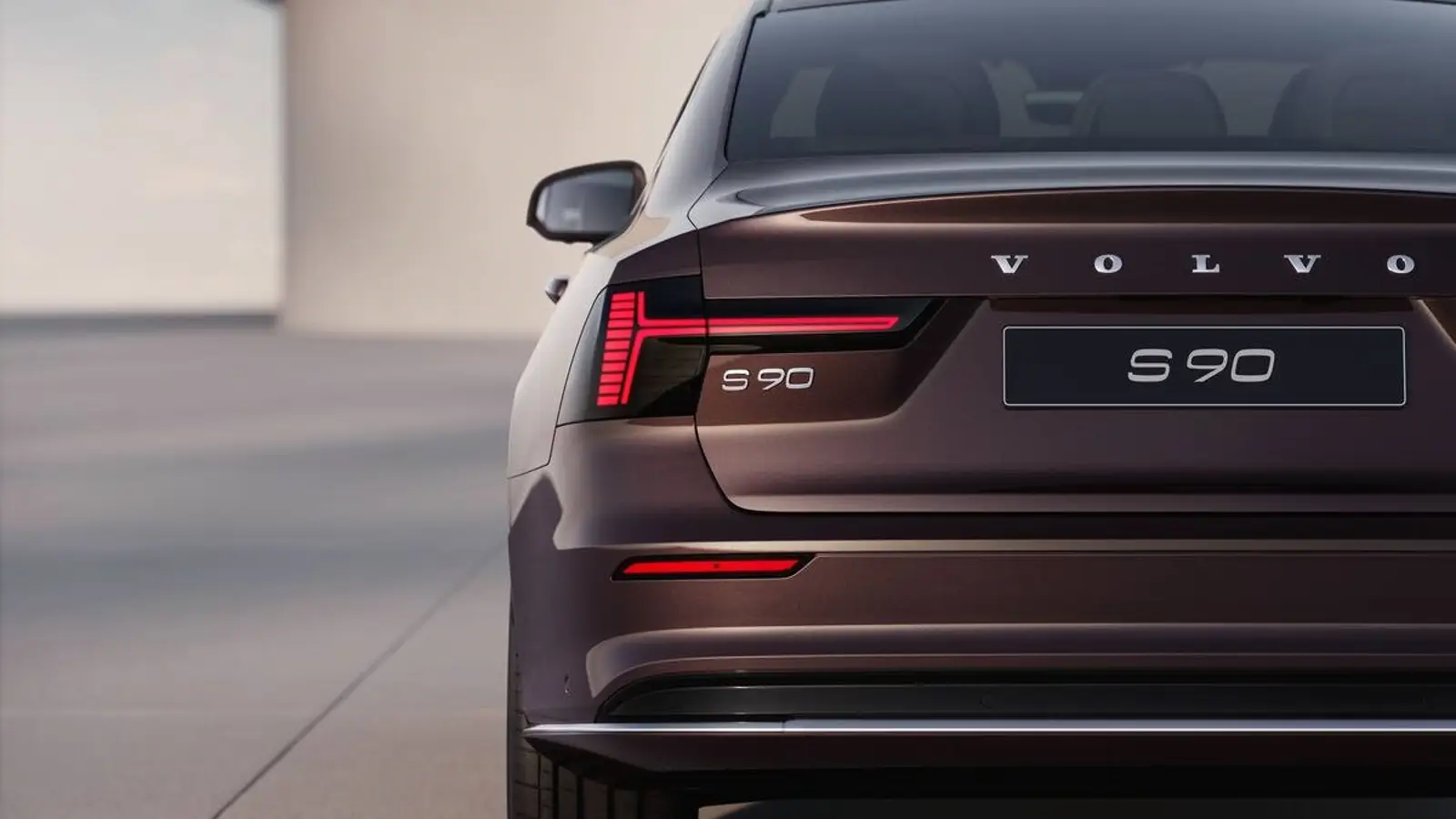Refreshed Volvo S90