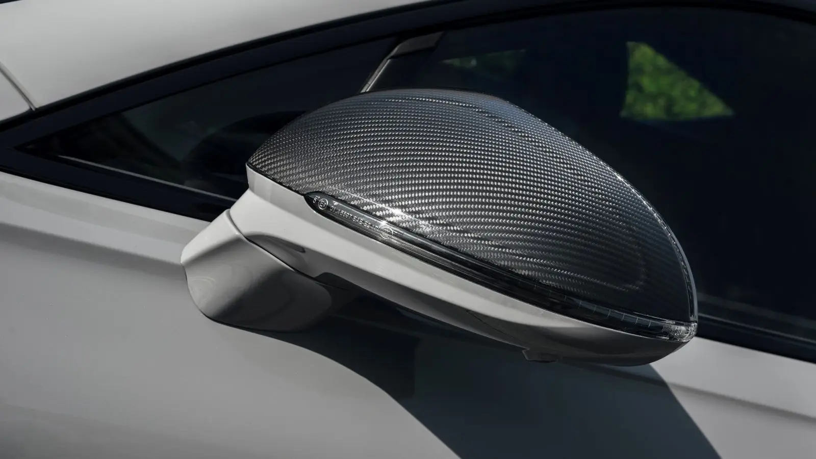 Bentley Carbon Fibre Styling Specification