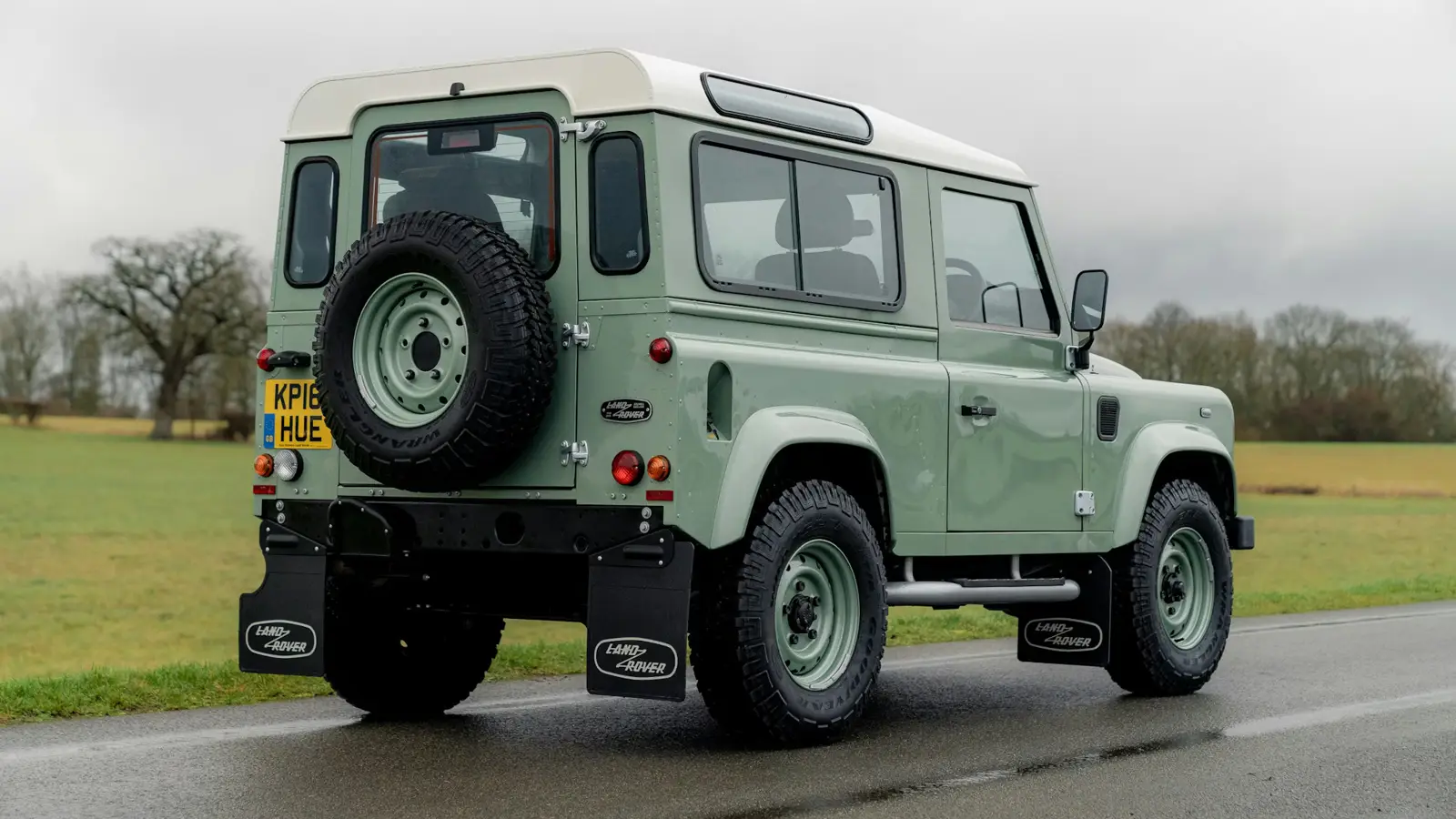 Último Land Rover Defender 90 Heritage de 2016 anunciado por Collecting Cars