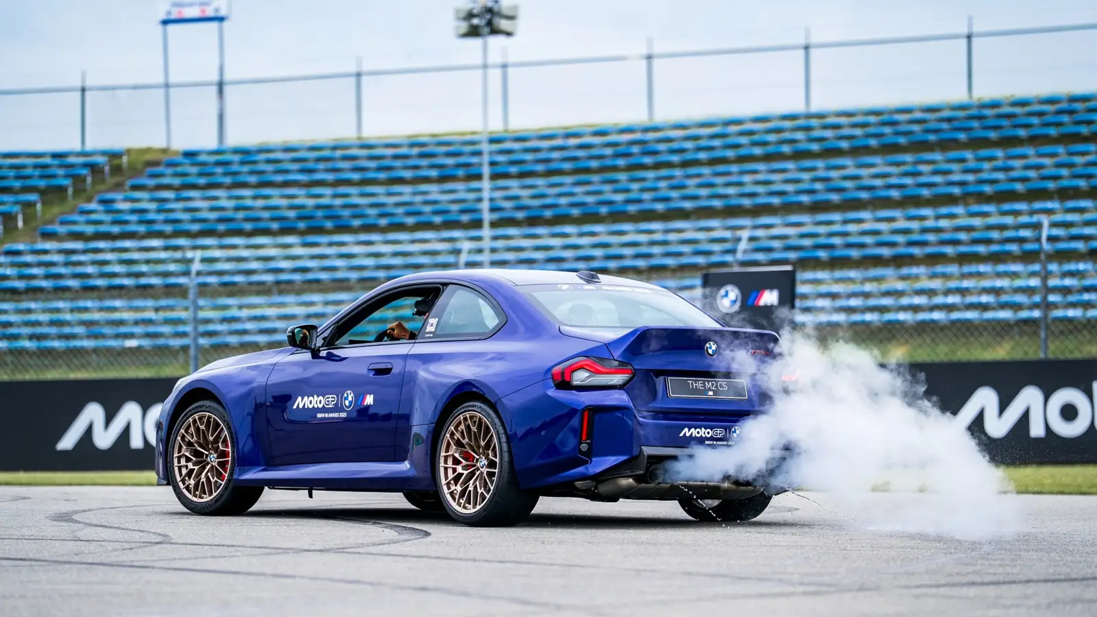 BMW M2 CS