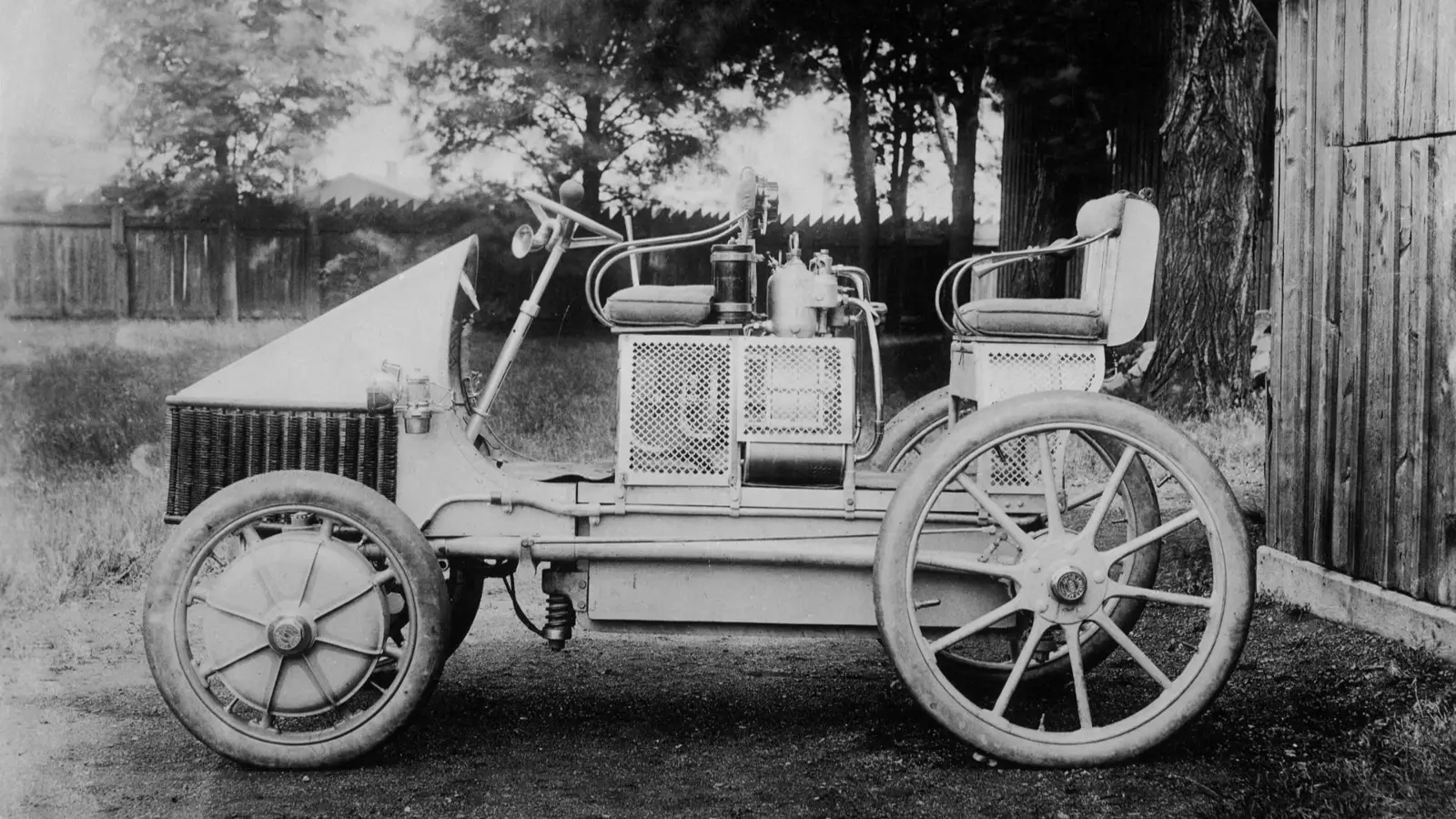 Semper Vivus Lohner-Porsche