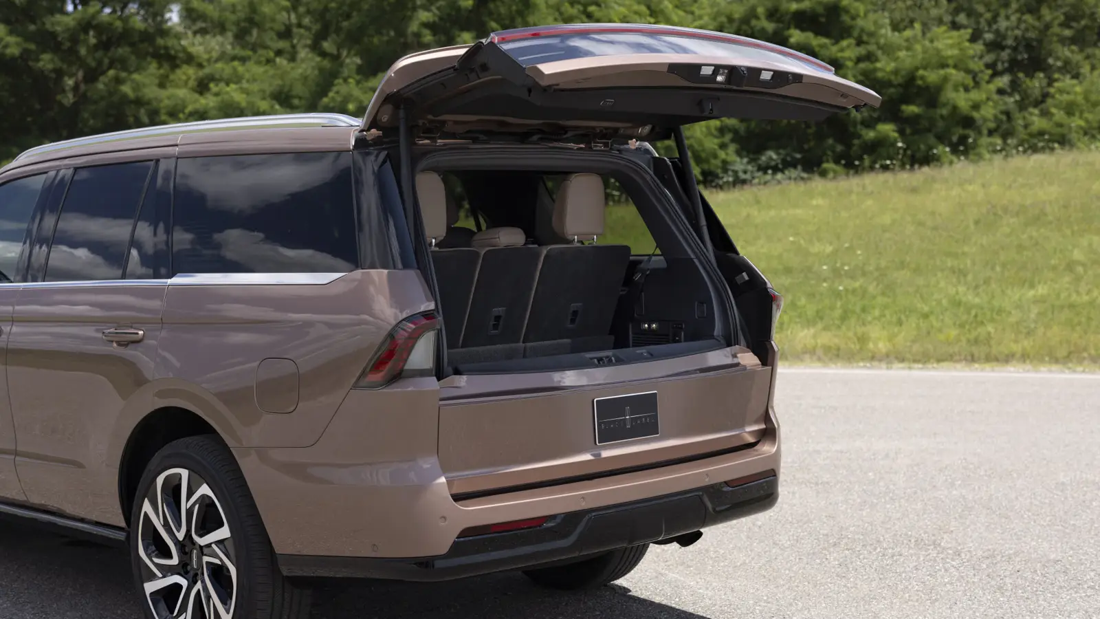 Lincoln Navigator