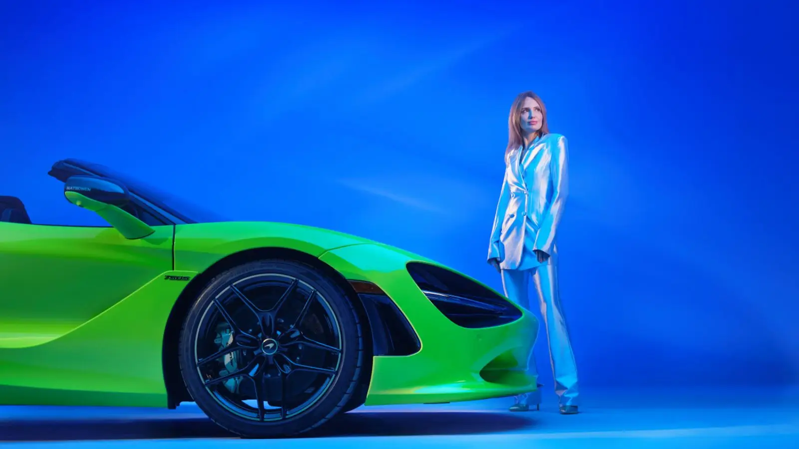 Chromology by McLaren MSO in collaboration with British abstract artist Nat Bowen