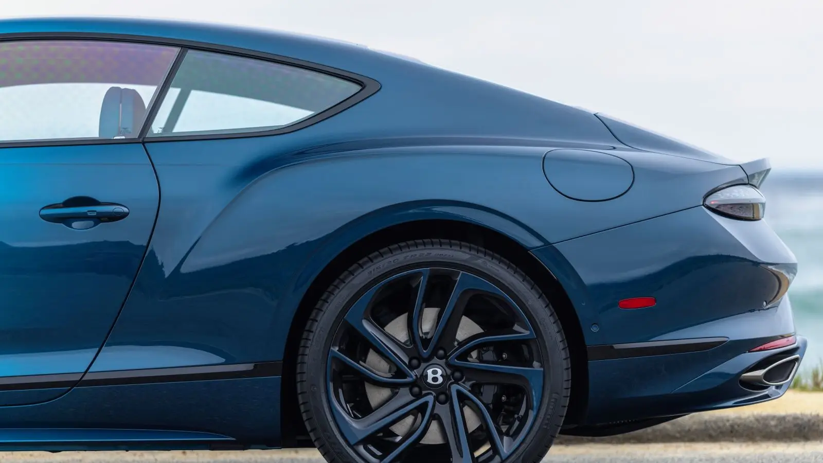 Bentley Ombre by Mulliner