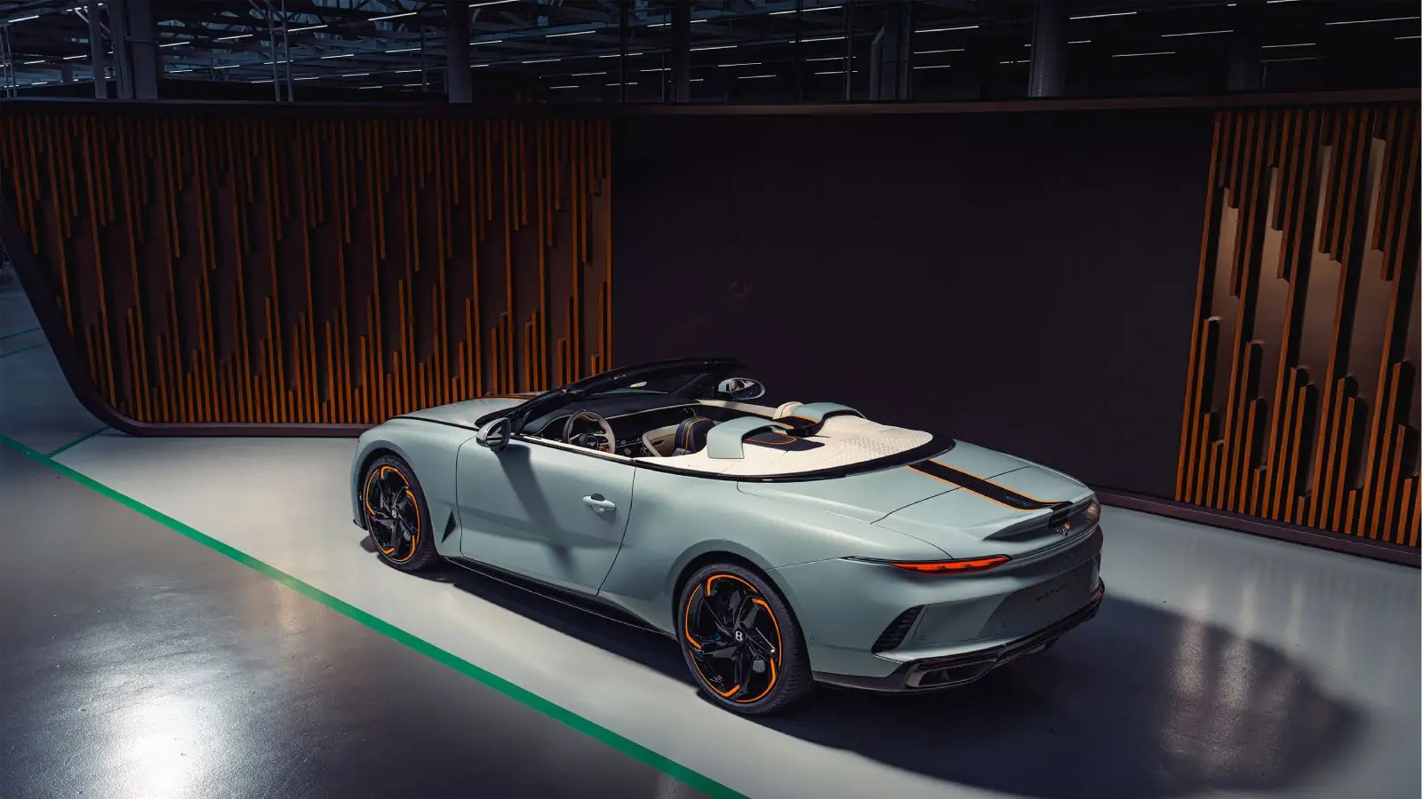 Bentley Batur Convertible