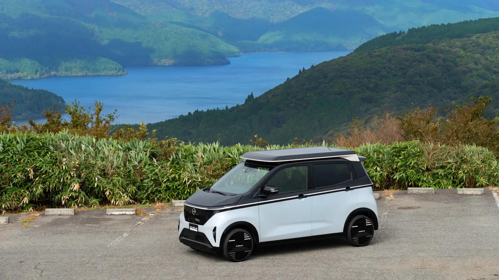 Nissan Sakura Ao-Solar extender