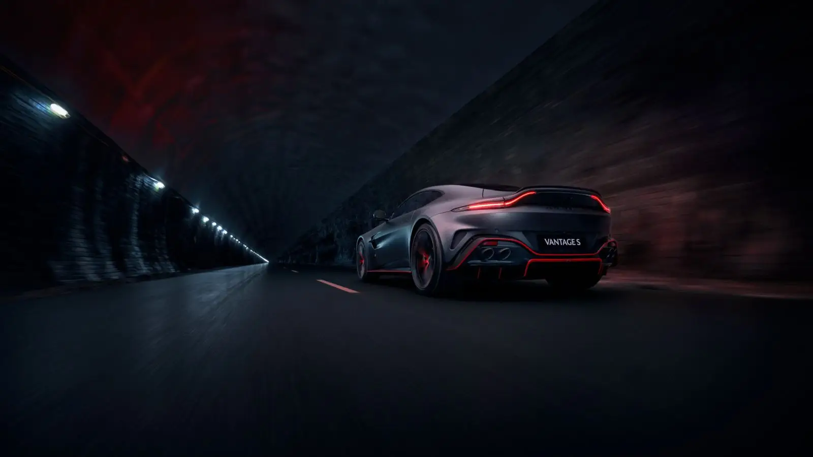 Aston Martin Vantage S