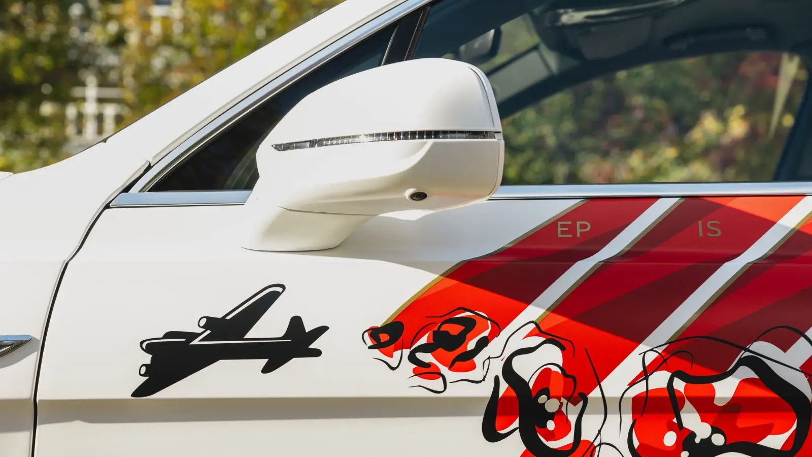 Bentley Bentayga EWB Azure 2025