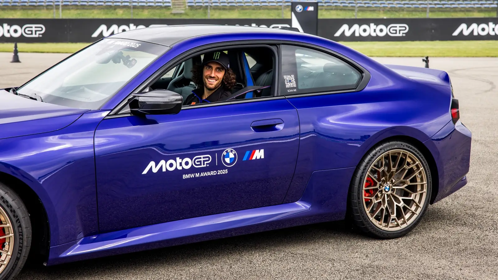 BMW M2 CS