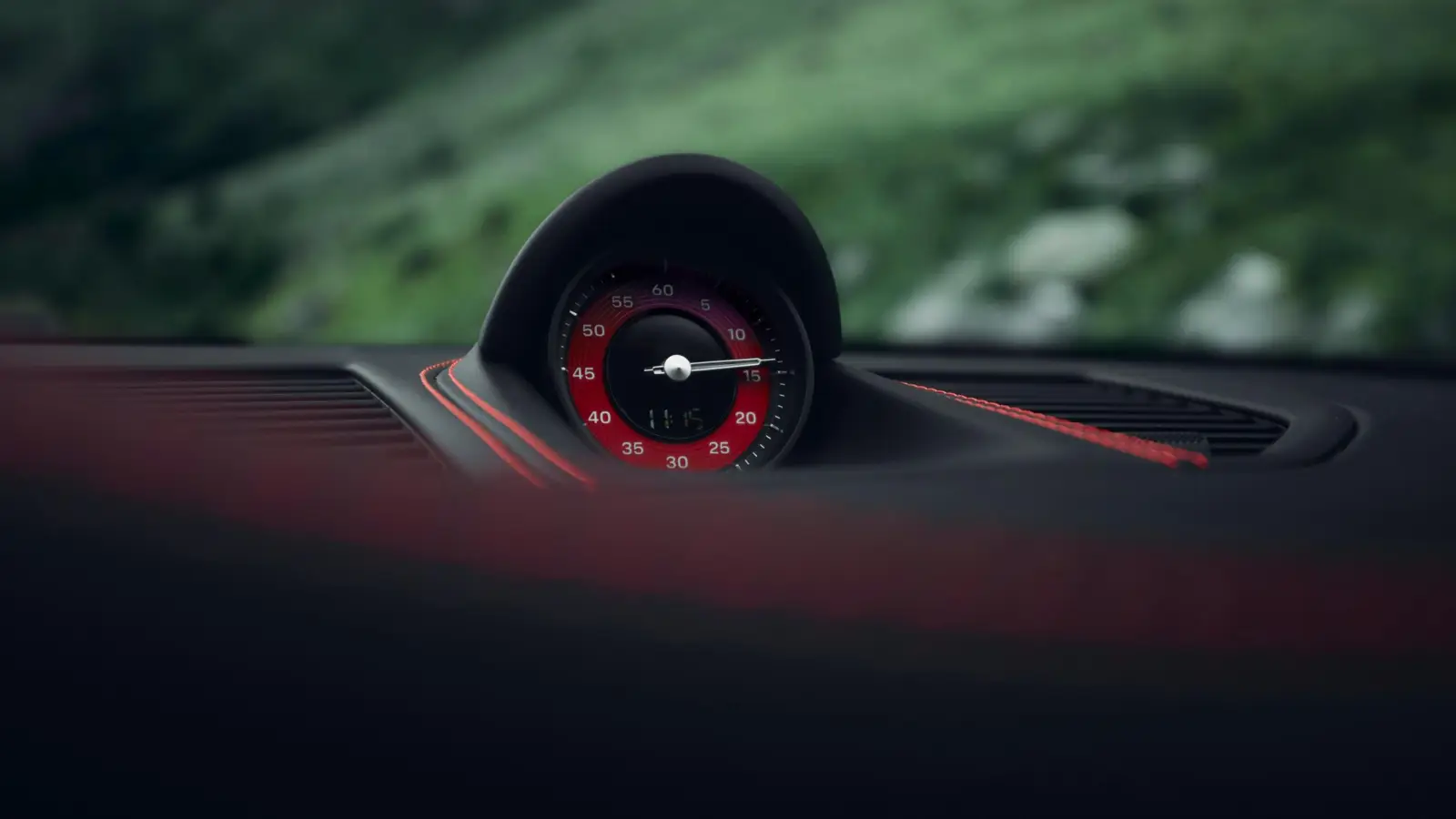 Porsche 911 Carrera 4 GTS “Tribute to Transfăgărășan“,