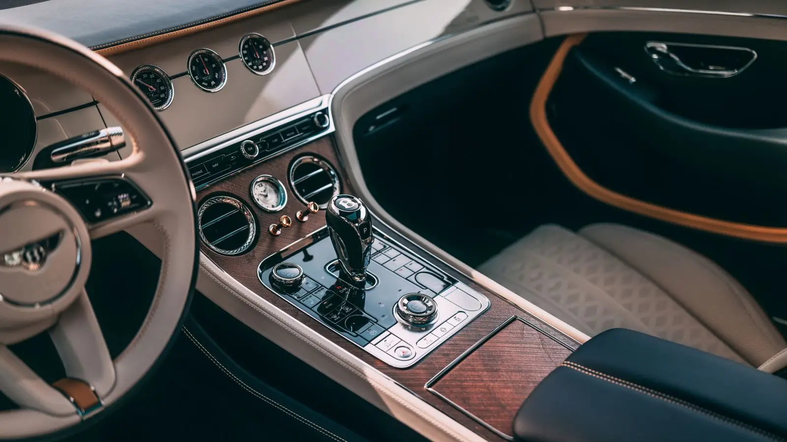 Bentley Mulliner Dutch Masters