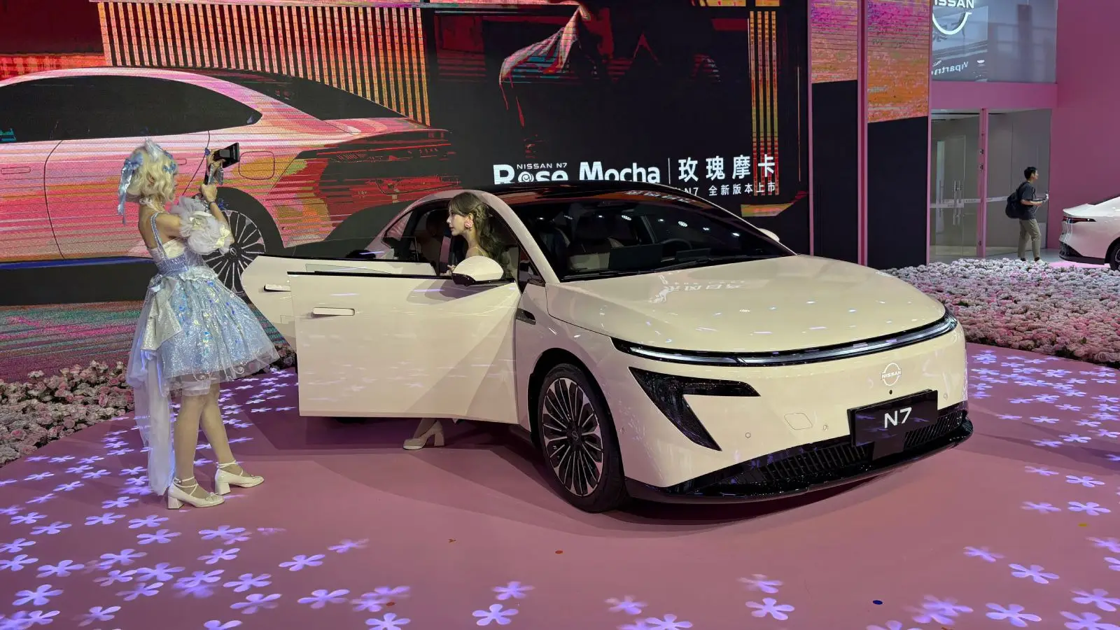Nissan N7