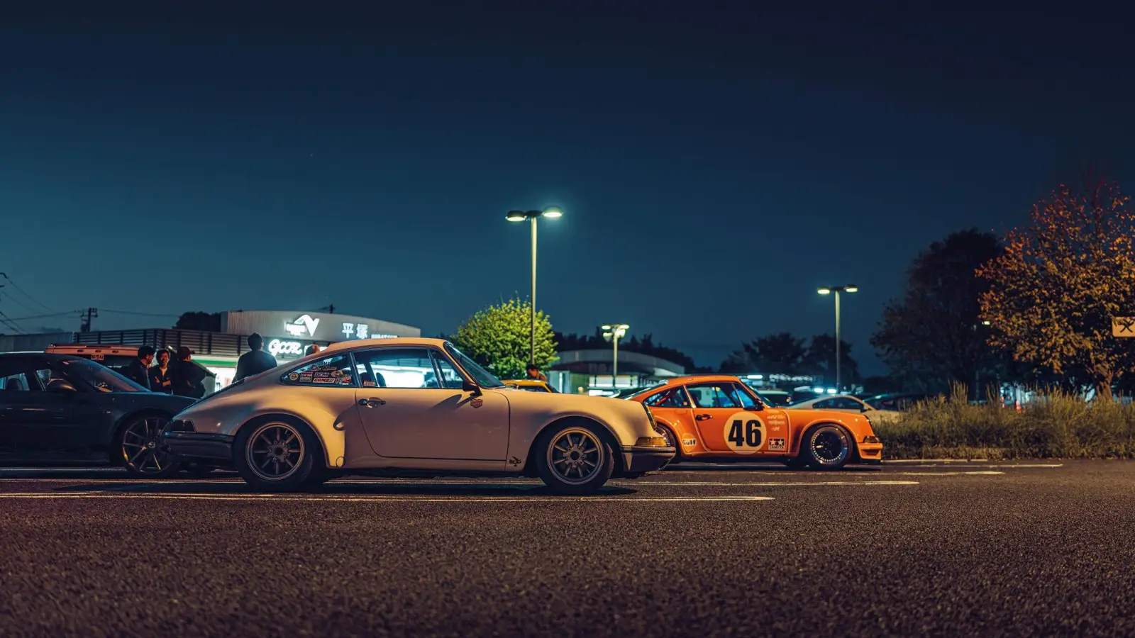 911 (F Series)
