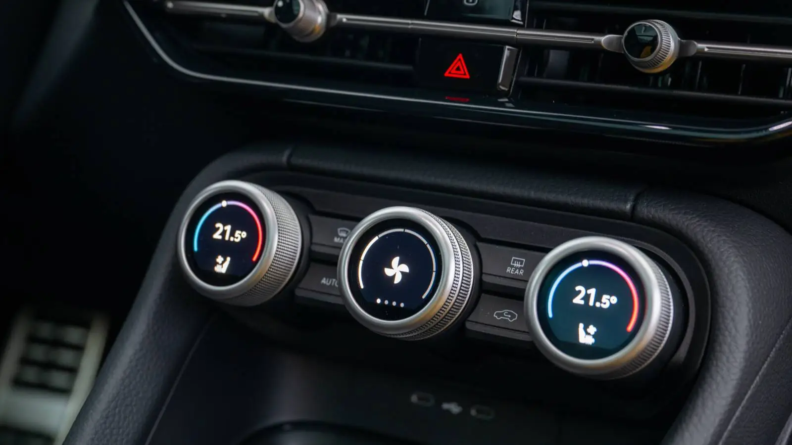Modern Cars Show Record Reliability Issues: Infotainment, Cameras Lead Complaints