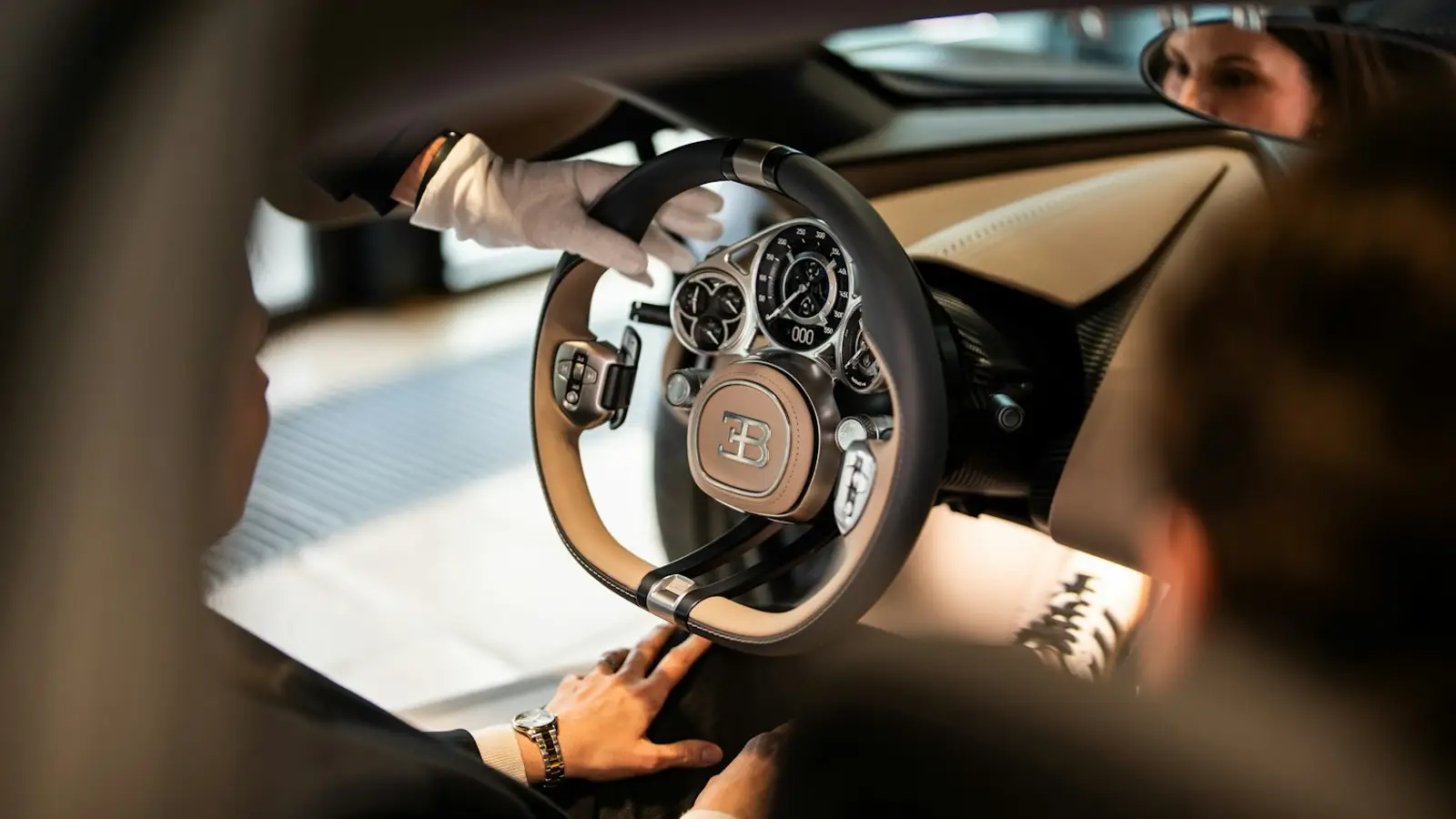 Bugatti Tourbillon: new era of hypercar personalization