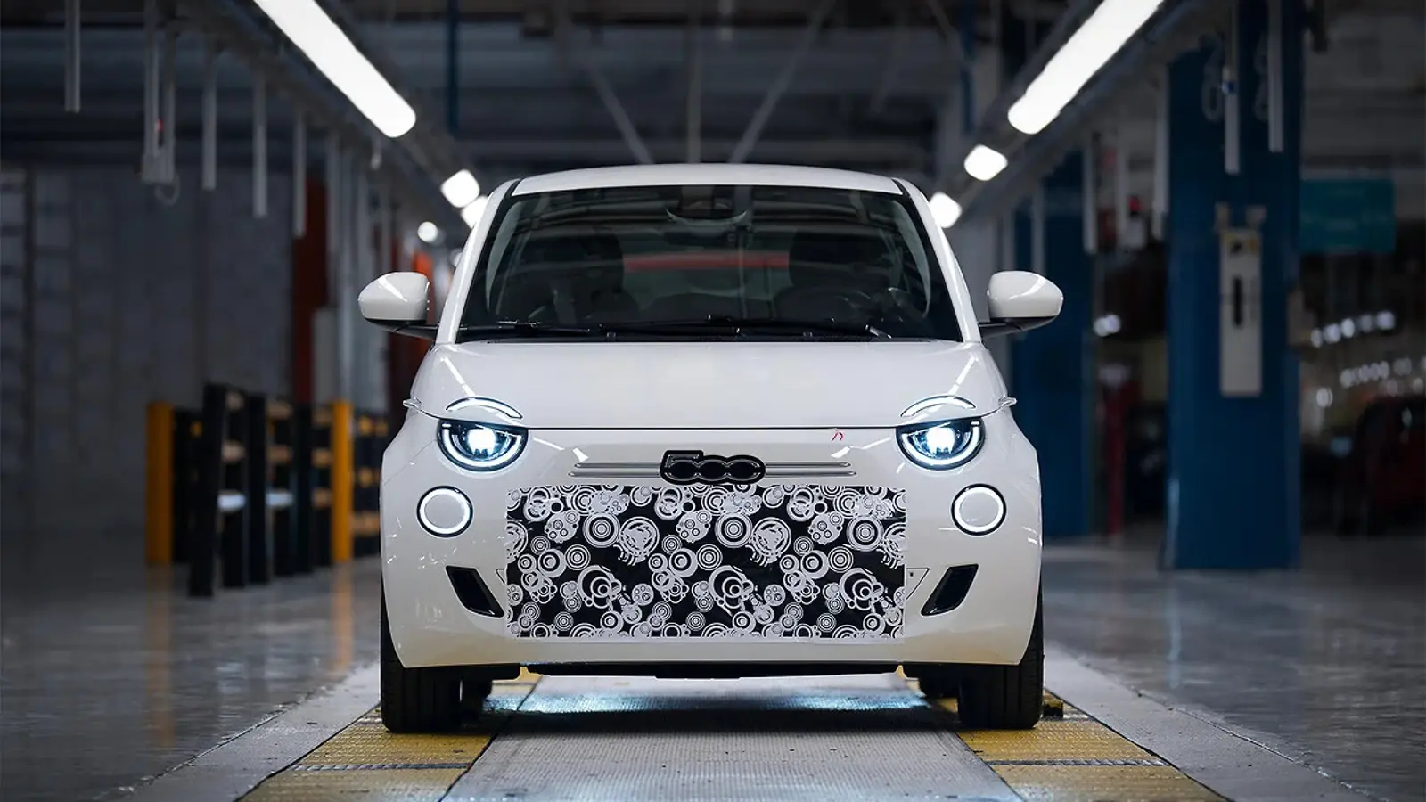 Fiat begins pre-production of 500 Hybrid in Turin