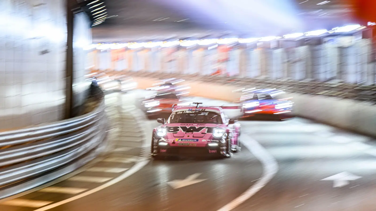 Robert de Haan takes pole for Porsche Supercup Monaco round