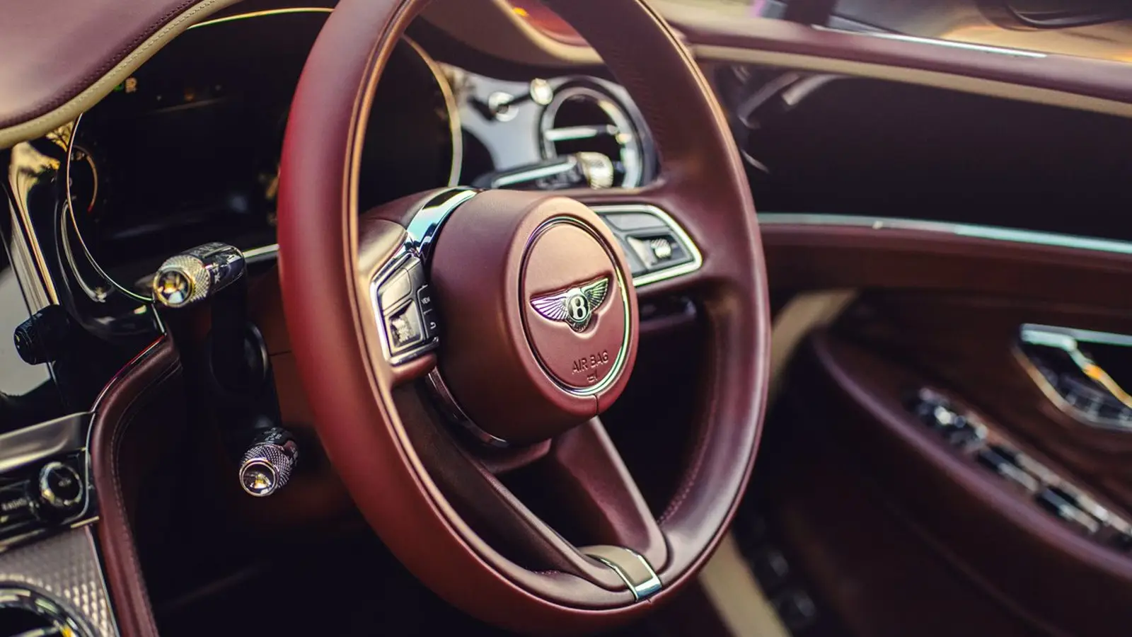 Bentley Introduces Heritage Leather for Modern Models with Historic Elegance