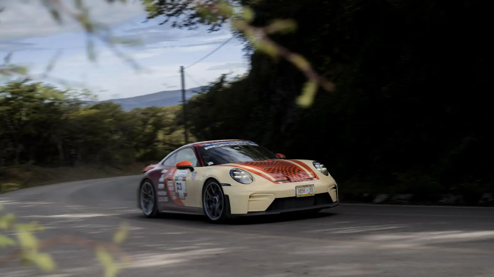 Timo Bernhard revives Porsche’s spirit at La Carrera Panamericana 2025