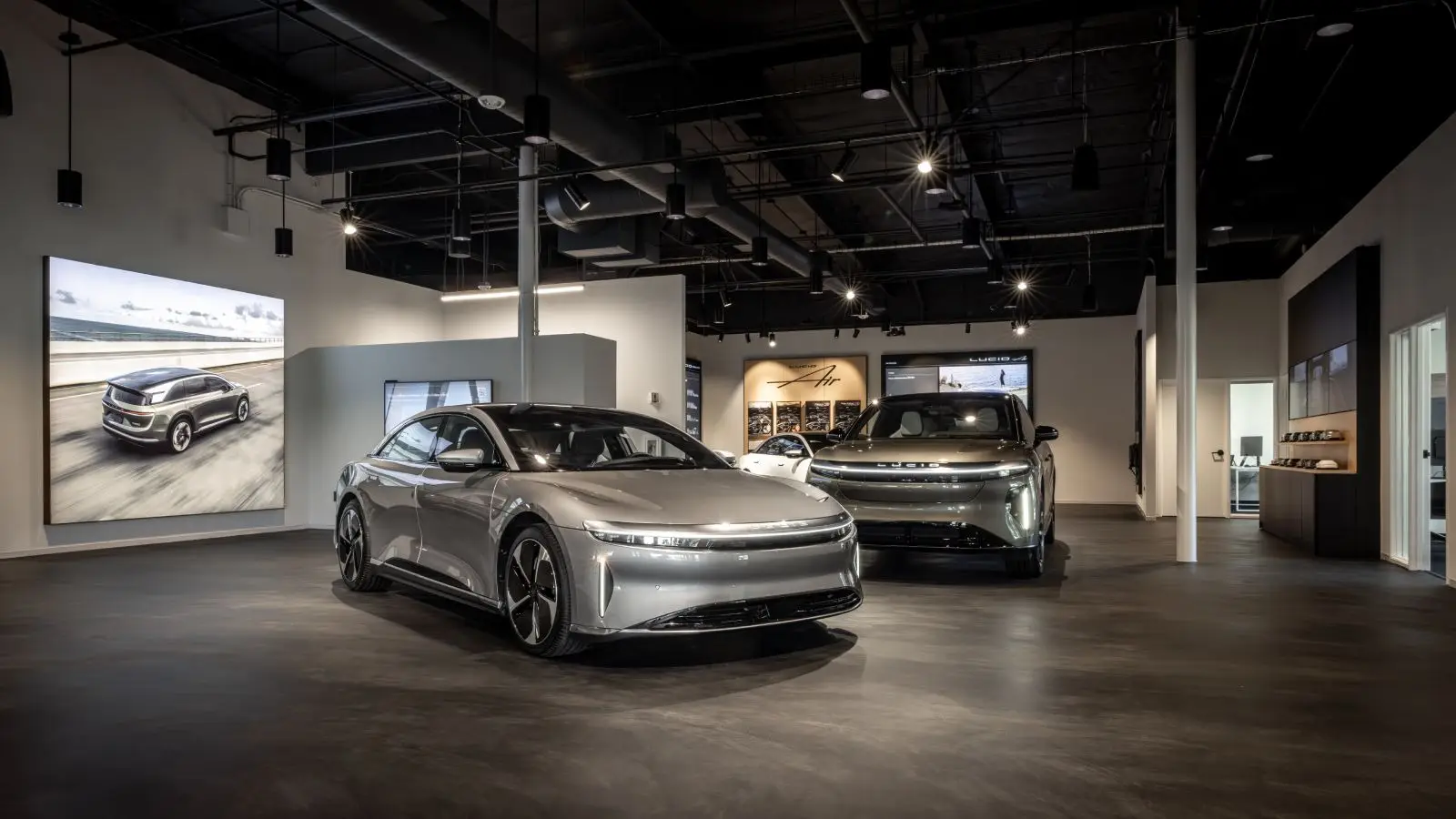Lucid expands retail network in California with new centers