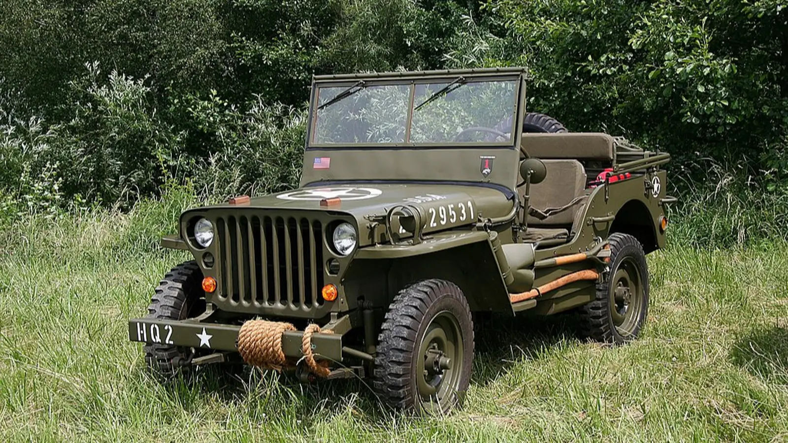 Evolution of All-Wheel Drive: From Military Jeeps to Modern Crossovers