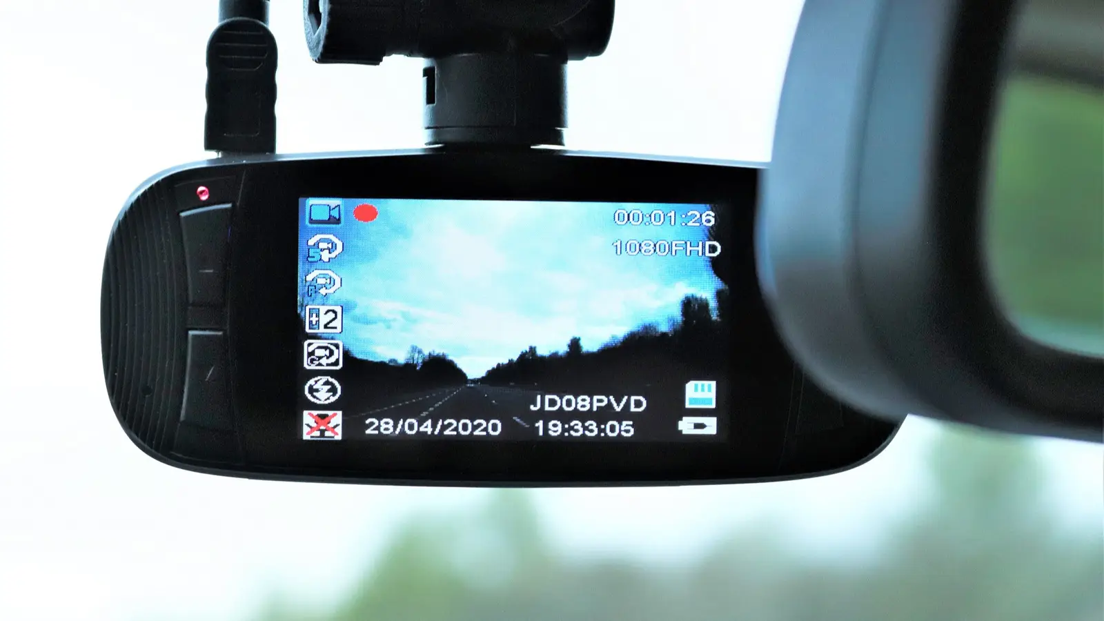 How Dash Cams Evolved: From Analog Beginnings to AI Systems
