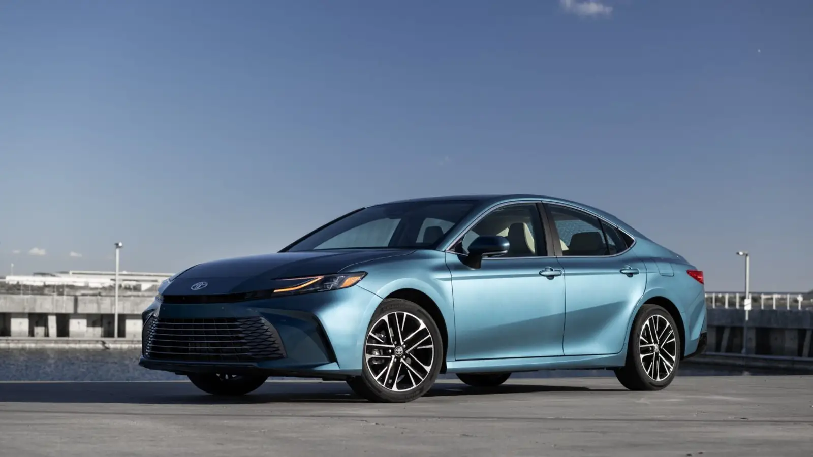 2025 Toyota Camry Hybrid debuts with updated design and tech