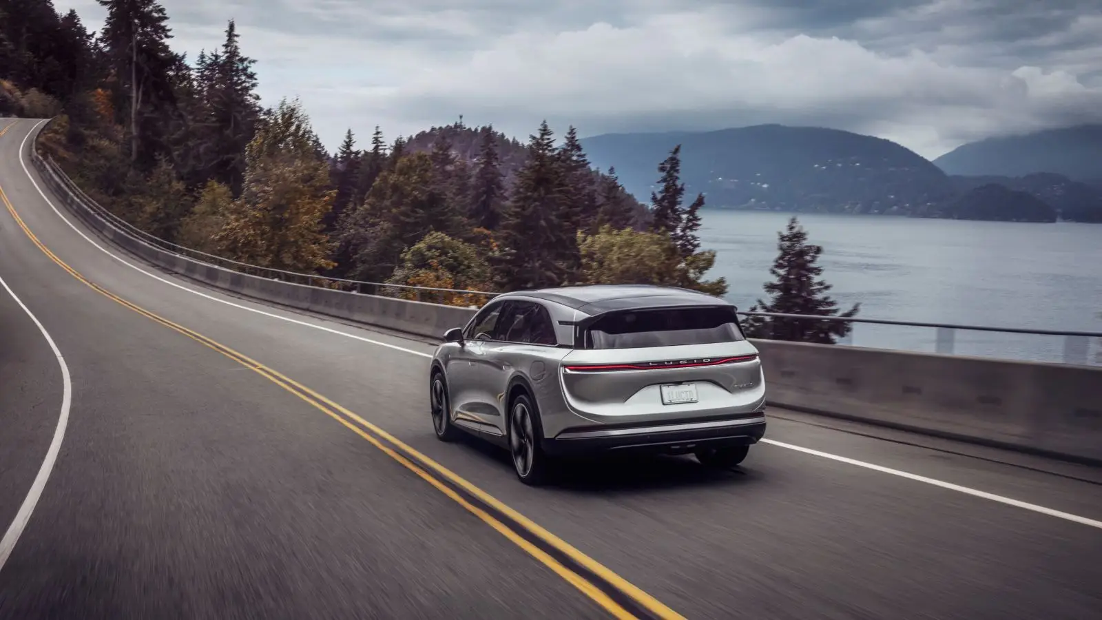 Lucid Gravity deliveries begin in Canada