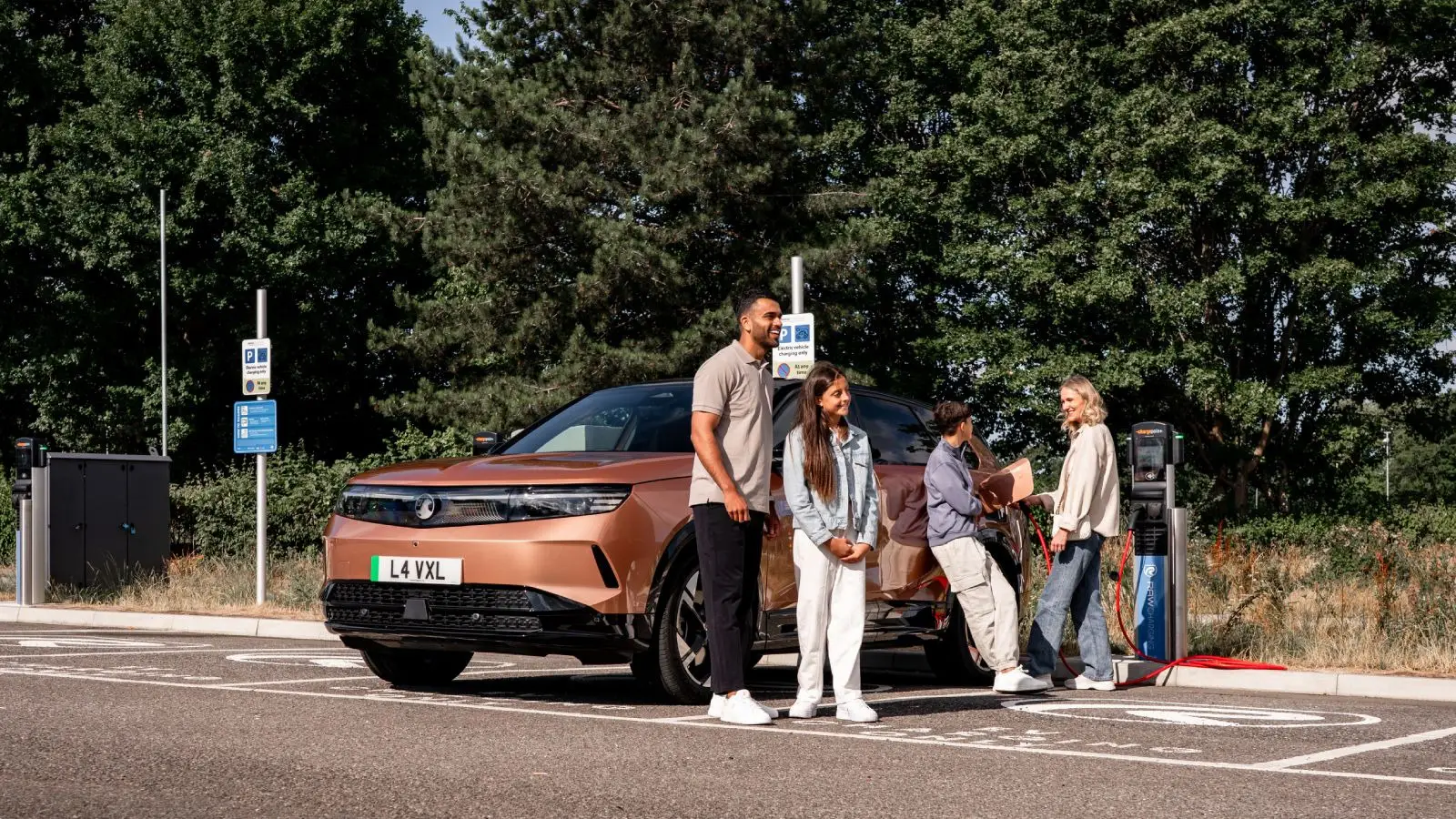 Top UK Family Attractions for EV Drivers Revealed by Vauxhall