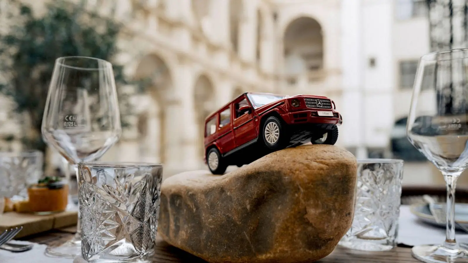 Mercedes G-Class expands with new driving experiences